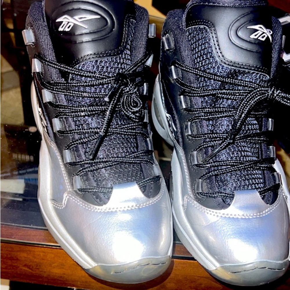 Reebok Question Mid - image 1